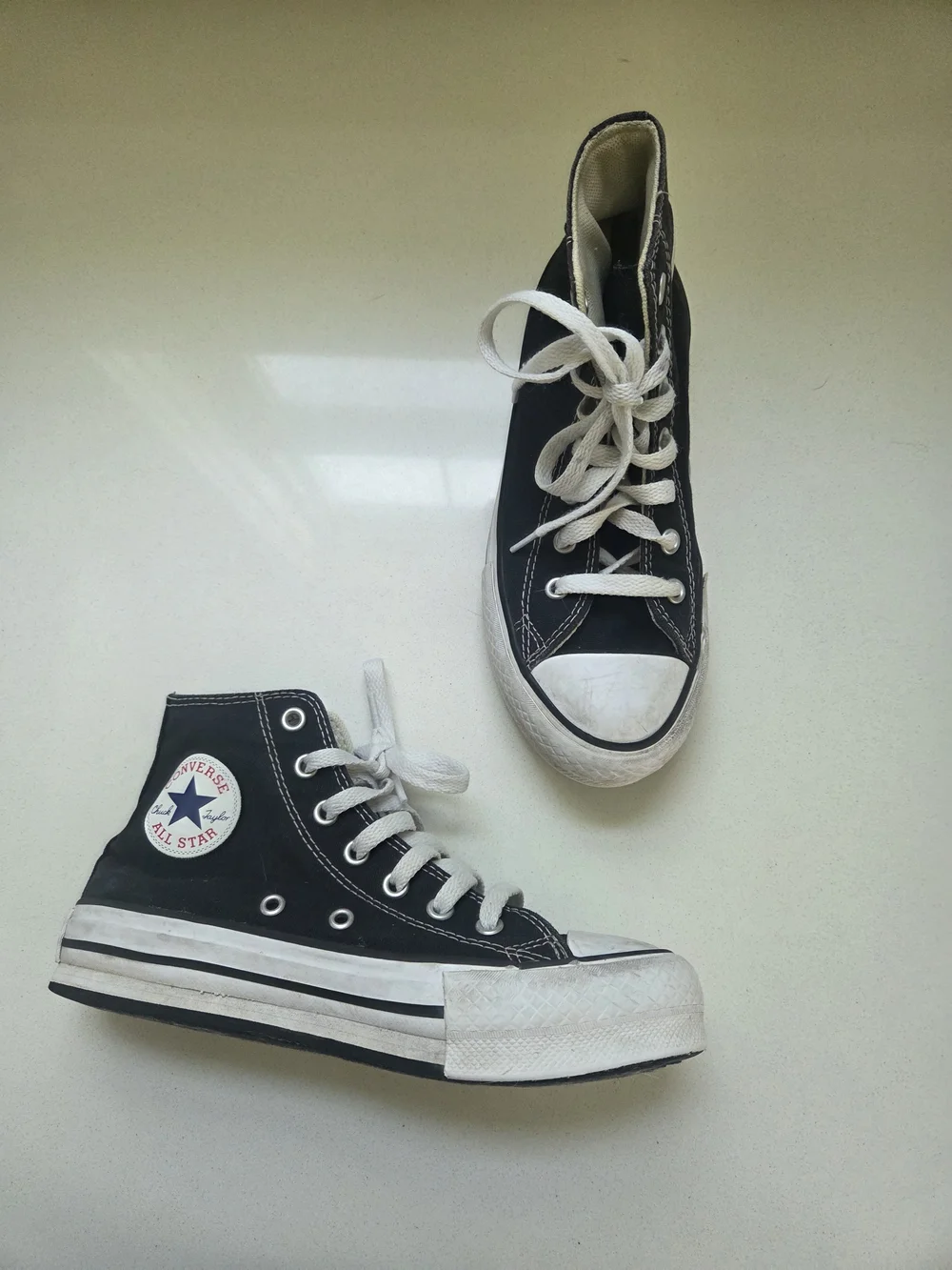 Converse Chuck Taylor All Star High Top Sneakers - Black & White
